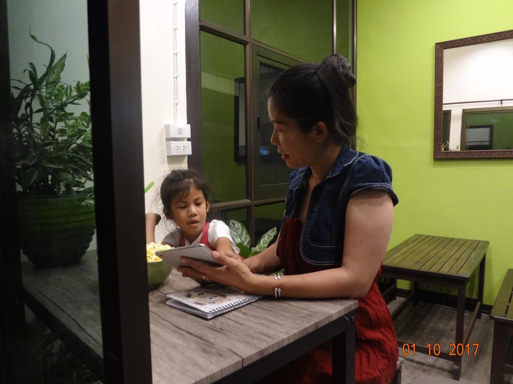 Sarabu Guest House Chiang Mai Luaran gambar